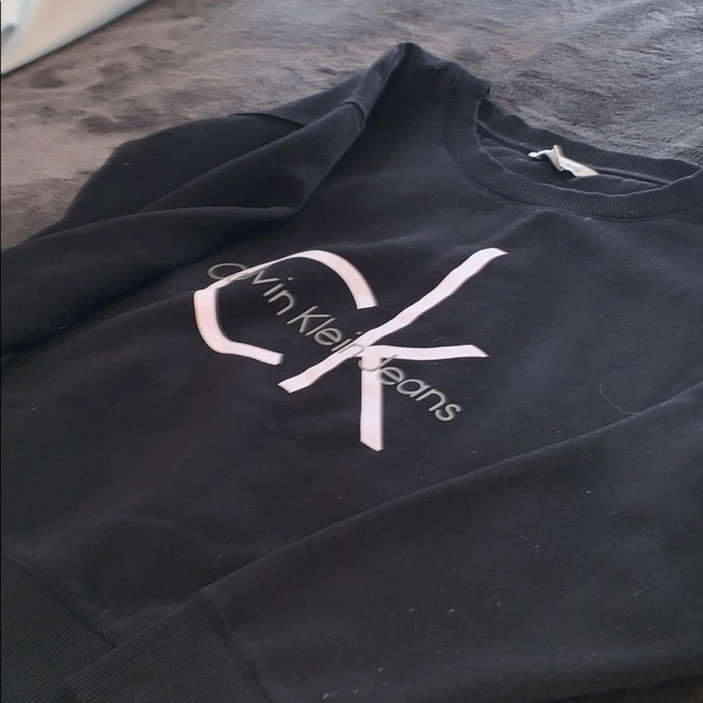 Calvin Klein Sweatshirt!